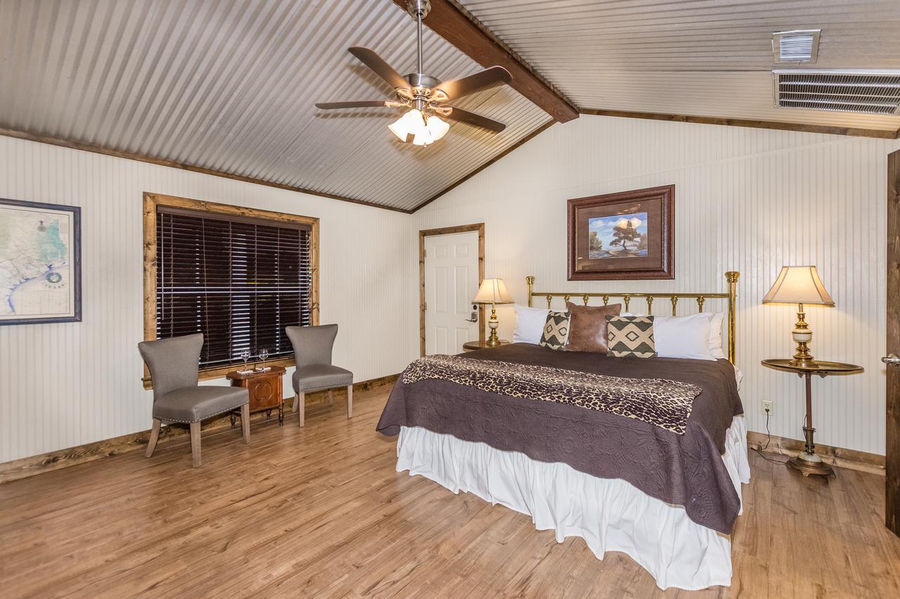Vineyard Trail Cottages- Adults Only Φρέντερικσμπεργκ Δωμάτιο φωτογραφία