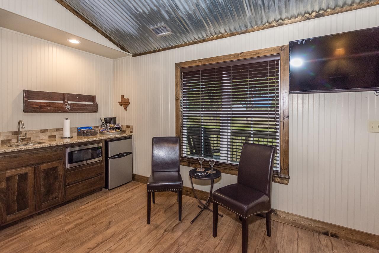 Vineyard Trail Cottages- Adults Only Φρέντερικσμπεργκ Δωμάτιο φωτογραφία